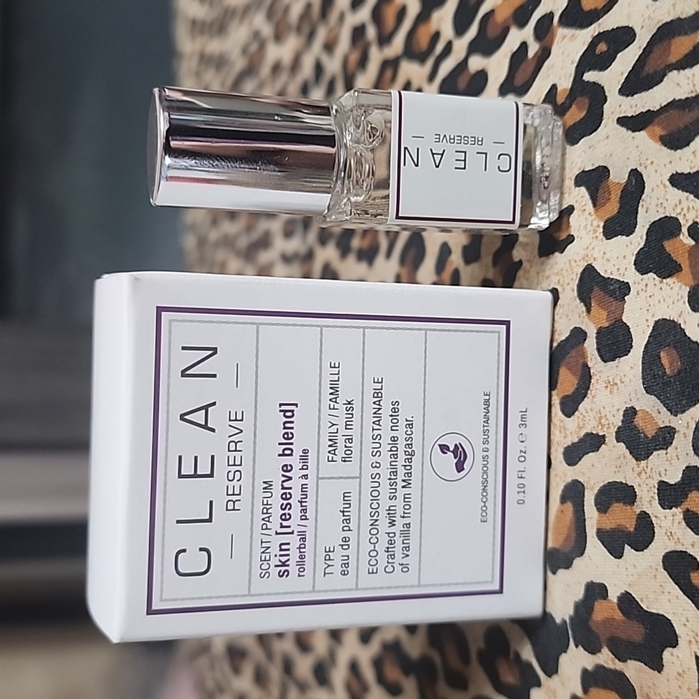 Clean Reserve Skin Mini Rollerboll 3ml